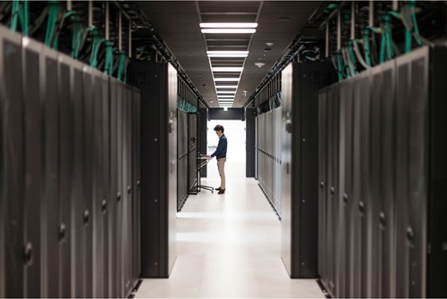 Aruba, a Hewlett Packard Enterprise company JW118A electriciteitssnoer Zwart 1,8 m C13 stekker CEE7/7
