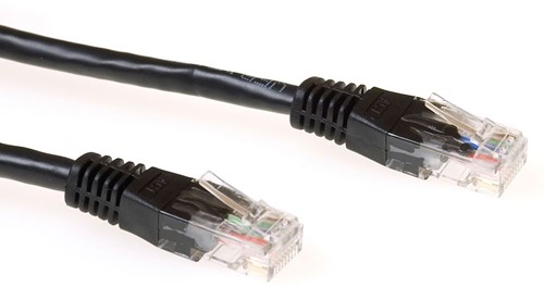 ACT Zwarte 1 meter UTP CAT6 patchkabel met RJ45 connectoren